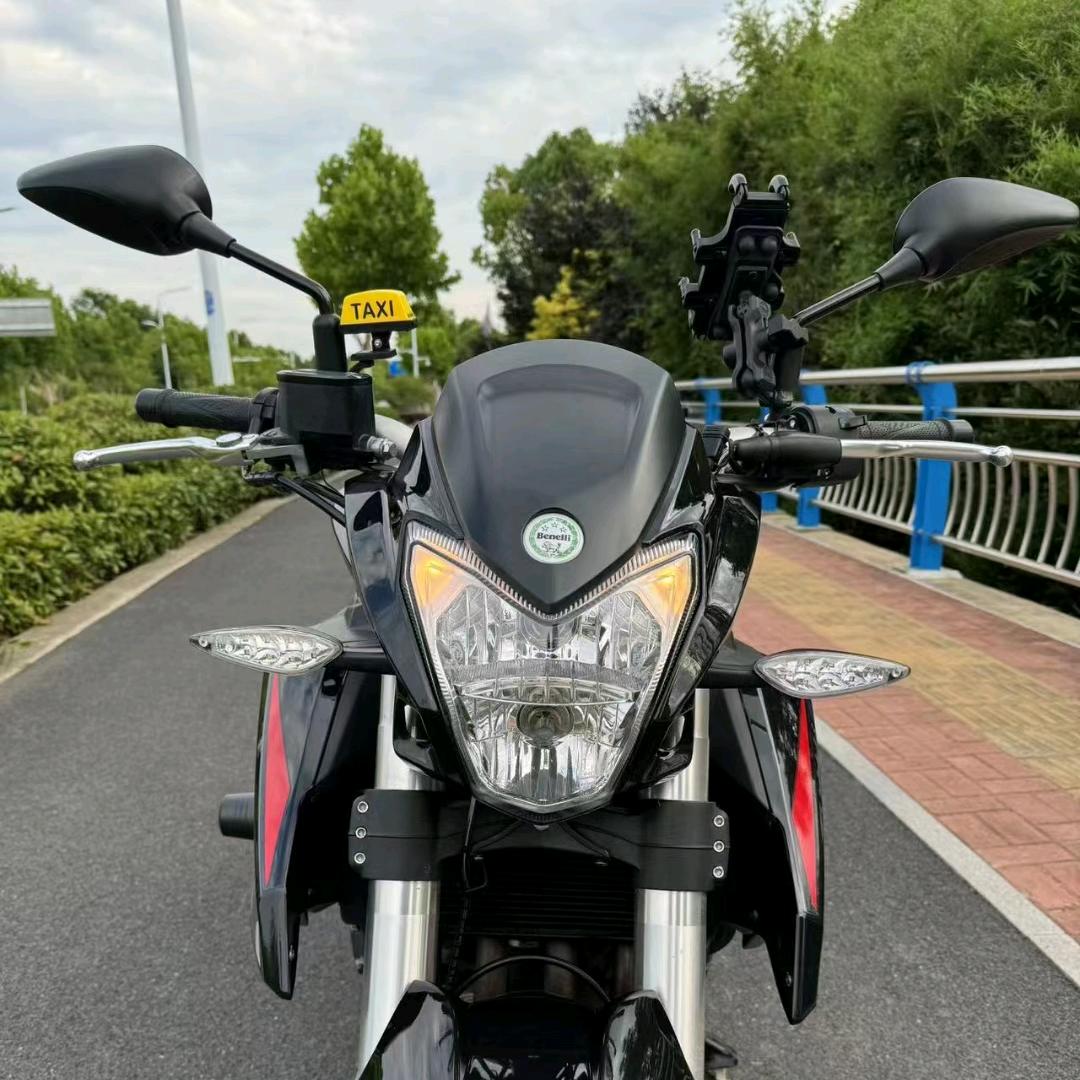 战胜一切困难