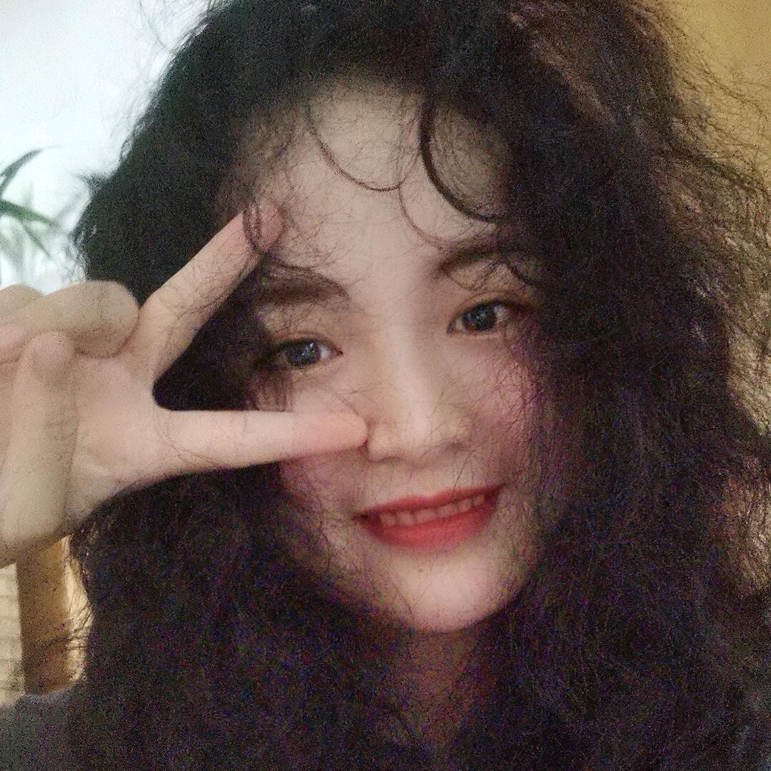 可爱的小卷毛