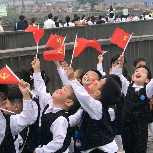 就**你叫侯磊啊！！😜