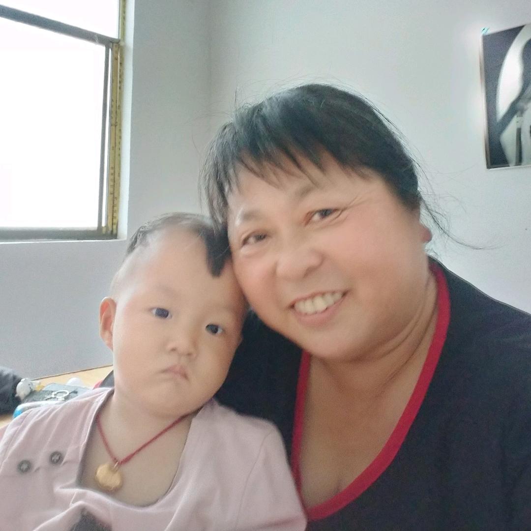 胡宸睿奶奶