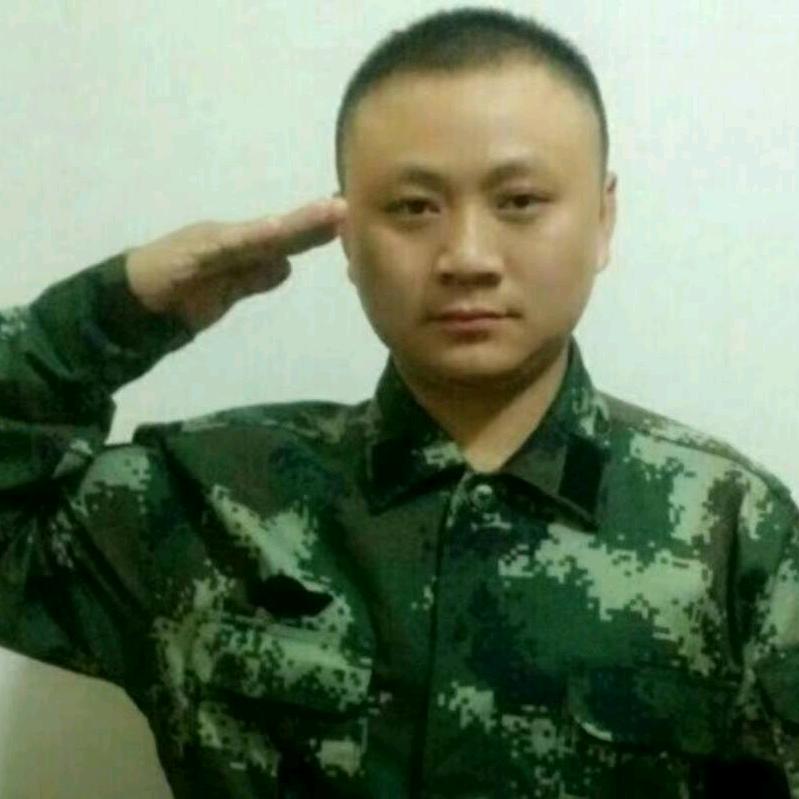 龙哥哥@