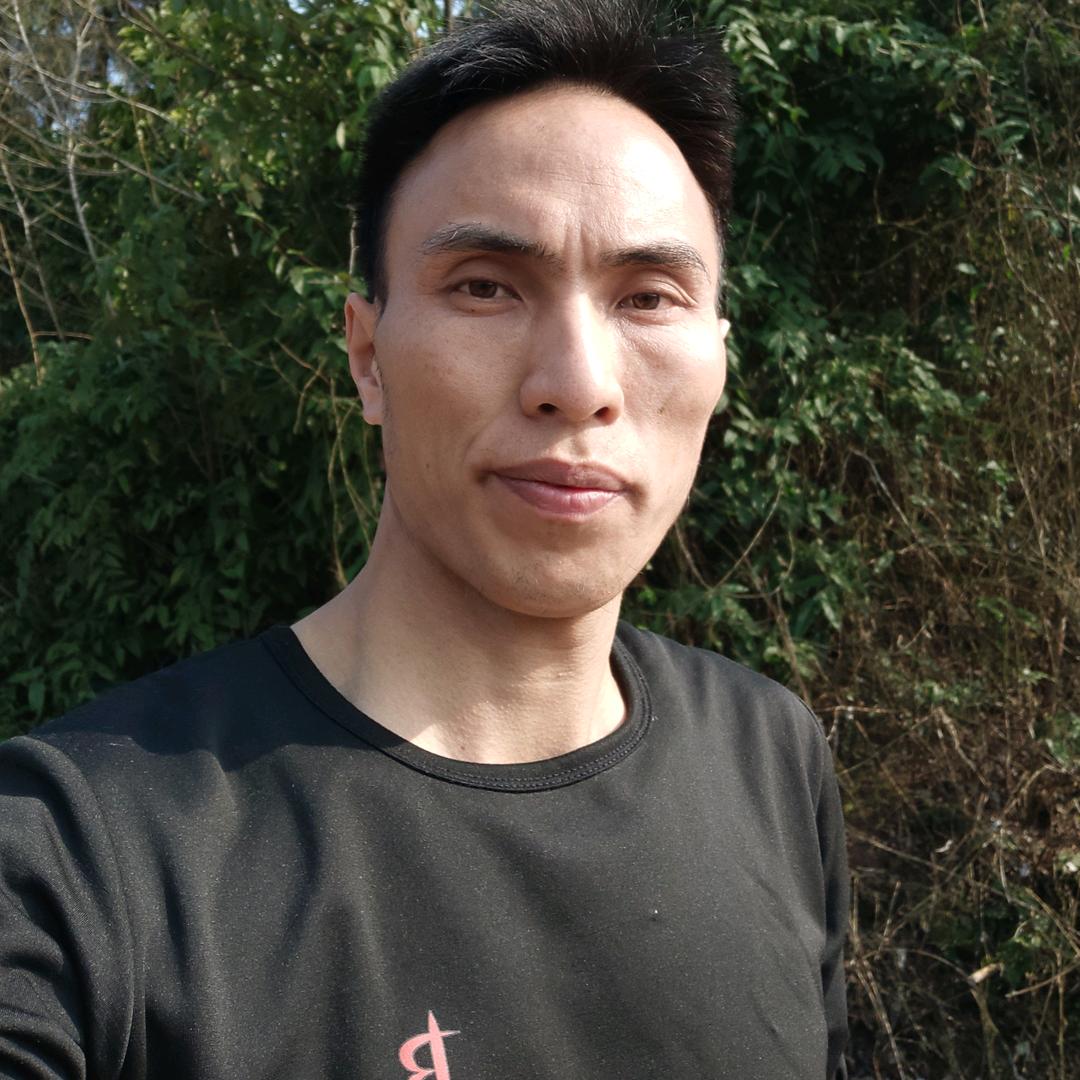 爱跑步的小丰