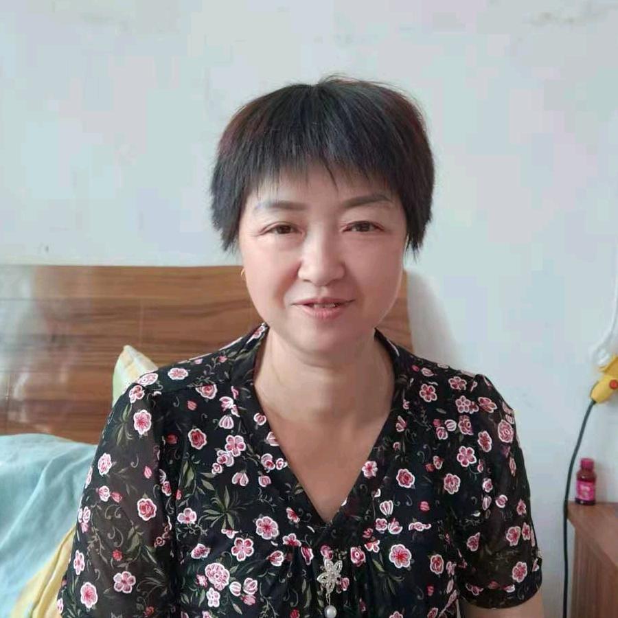 英子