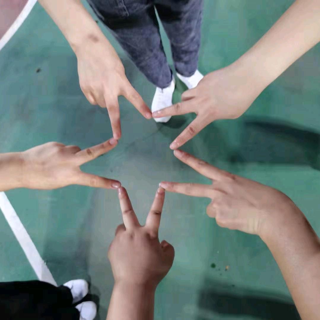 吳雷曹松佳俊伟祥亮