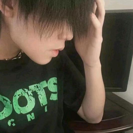 解说小胡