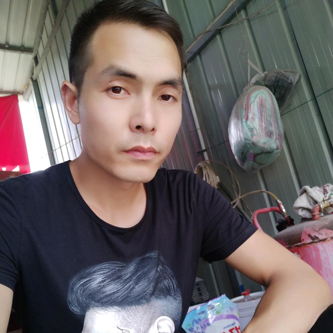 任重道远（移动破碎机加工）