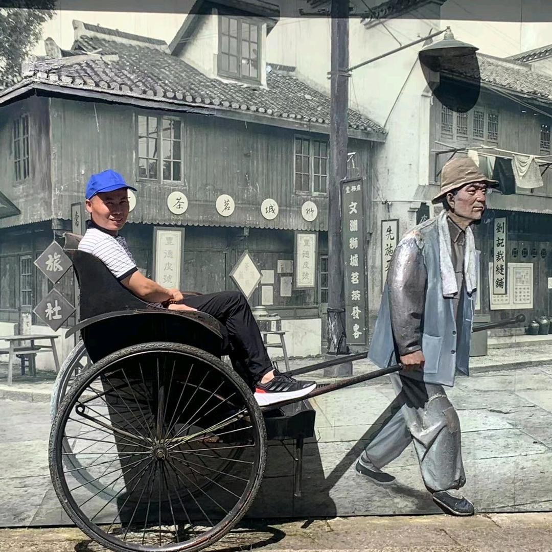 罗志立