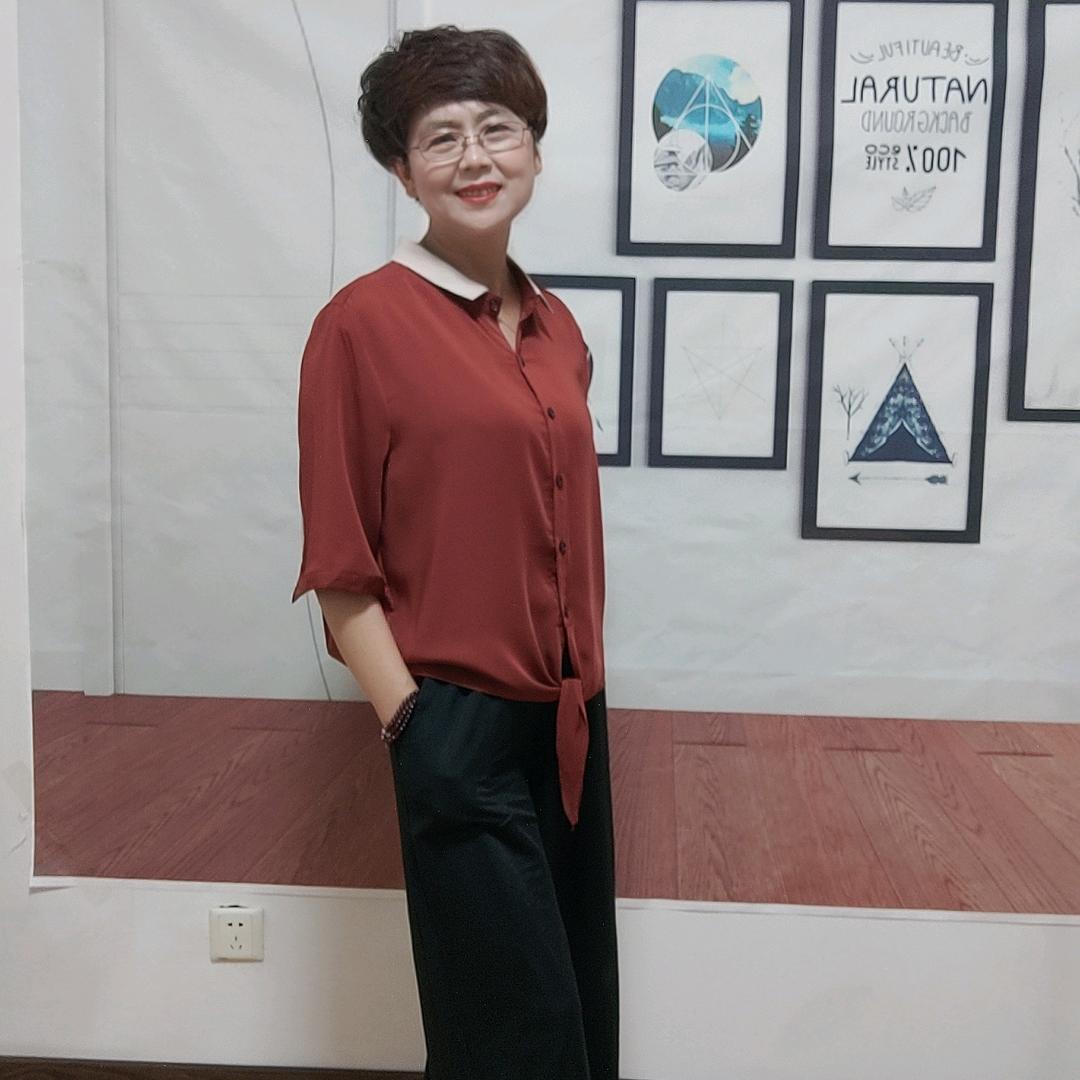 西安市雁塔区衣依不舍服饰店