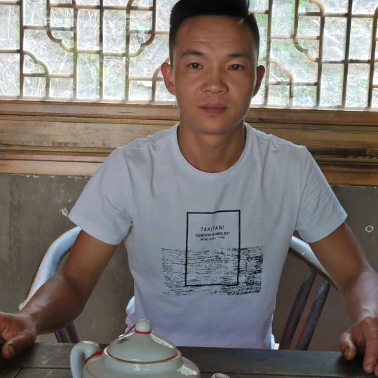 汽车内饰翻新改装