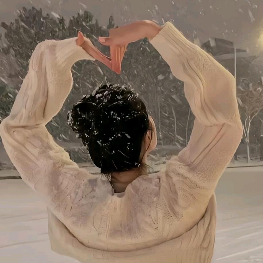 橘子ᥫᩣ໌້ᮨ+ᥫᩣ໌້ᮨ=ᥫᩣ²