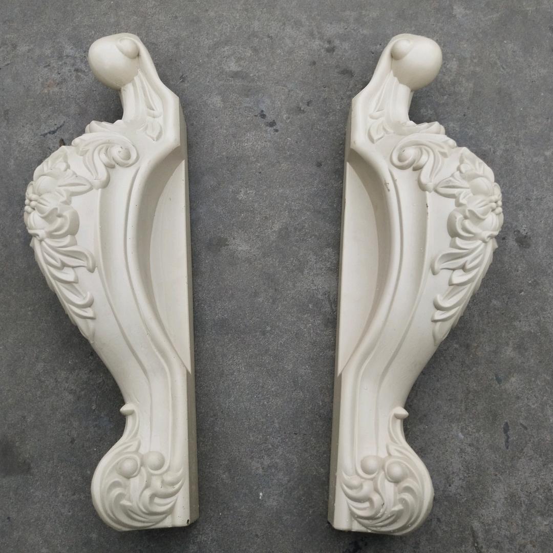 开发各种塑料模、家具配件模