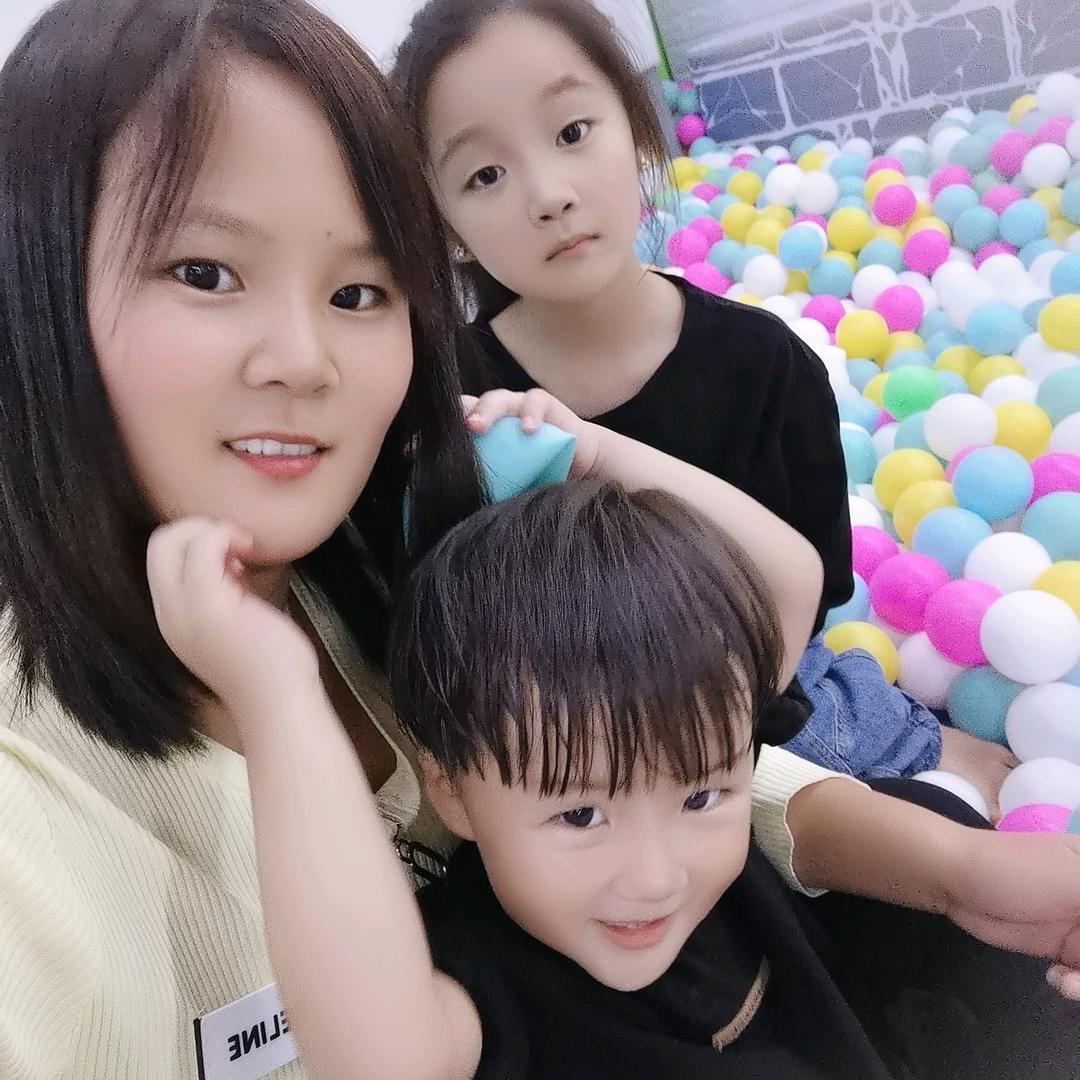 俩个女儿的宝妈