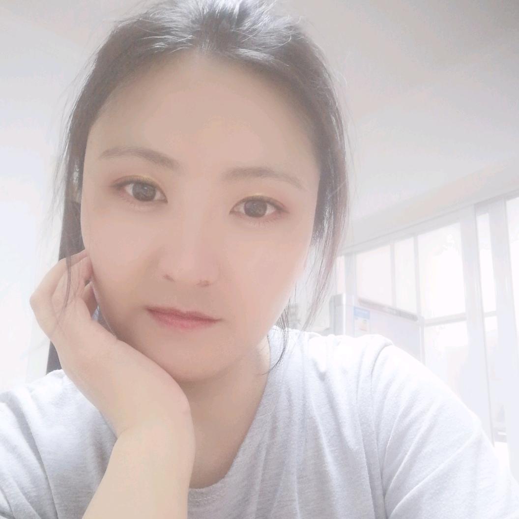 L i爱M ing（谢绝连赞）