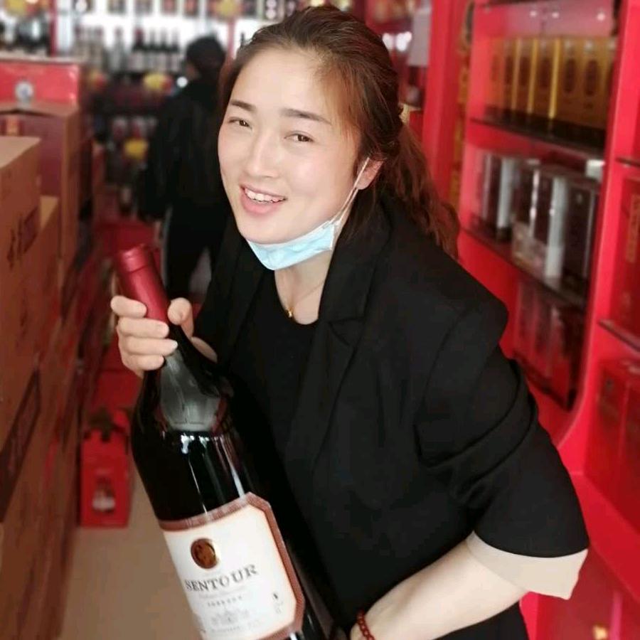 酒快到，陈福然