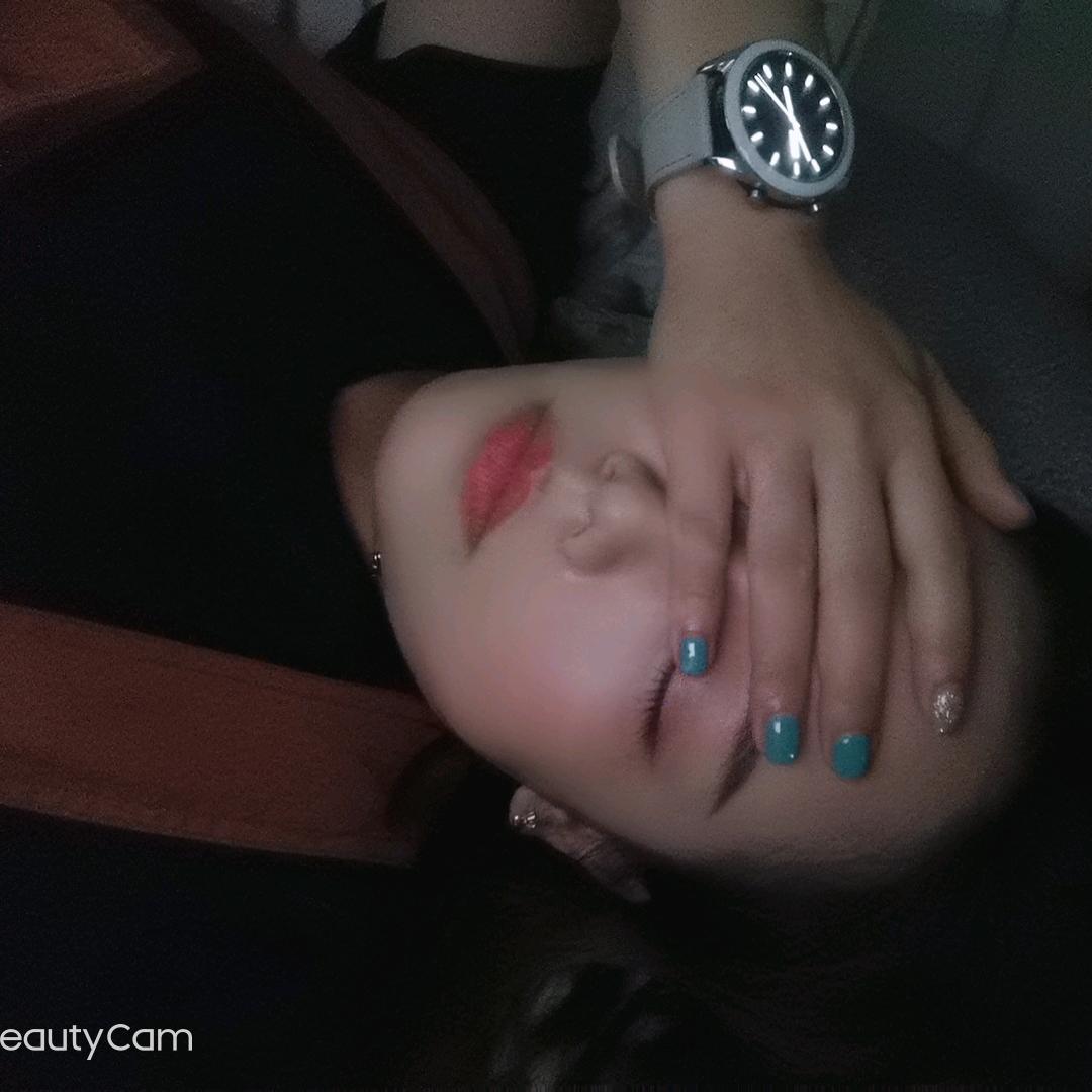请叫我小姐姐~
