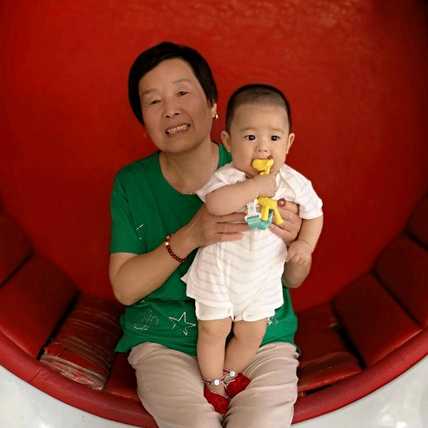 杨女士