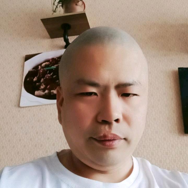 王小荣