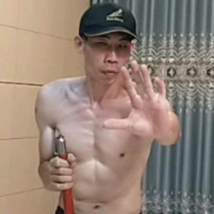 徒手健身天宝