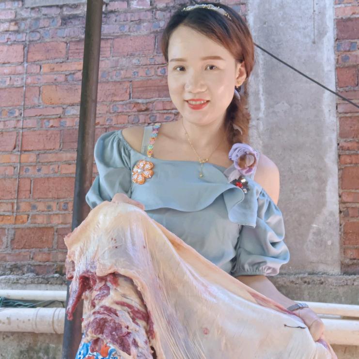 牛腩粉妹