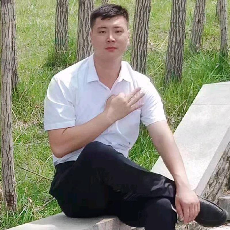 林冲二手吊车市场