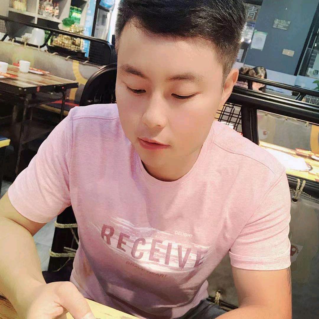 《小新哥》