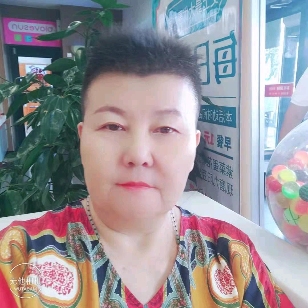 百草茶养生堂沈芮竹