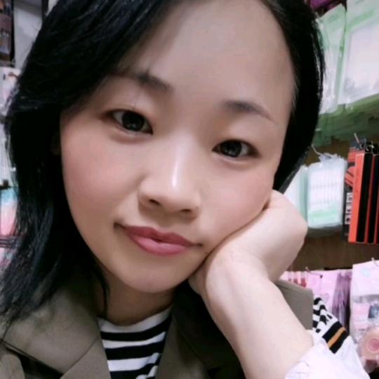 长治钰钰彩妆批发