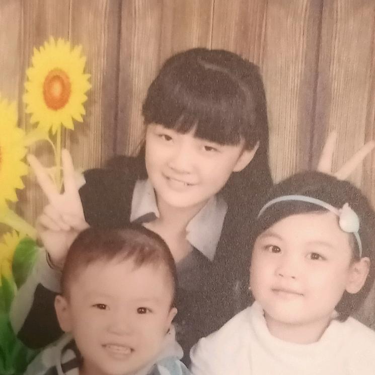 伊力特，乌苏啤酒陈姐