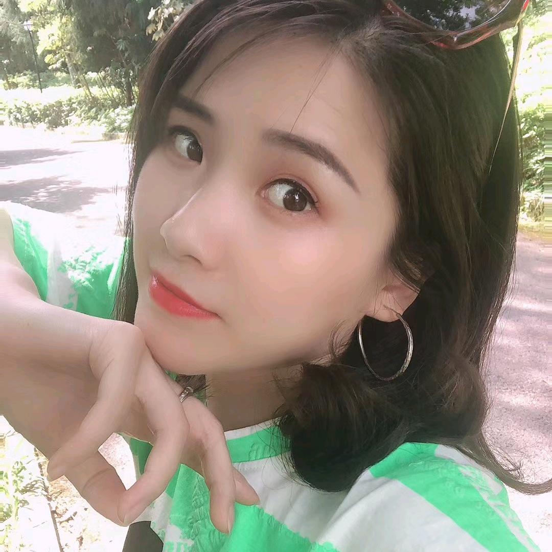 荣宝