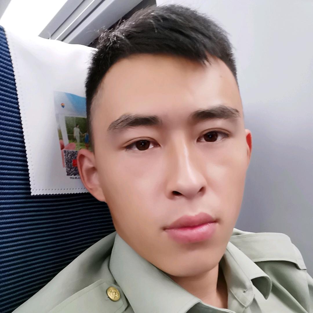 周航羽的周