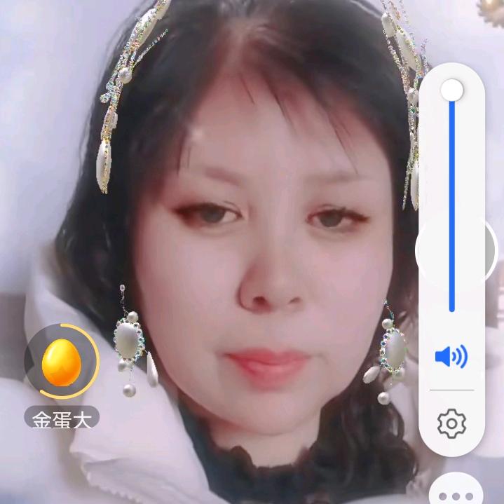 李芳