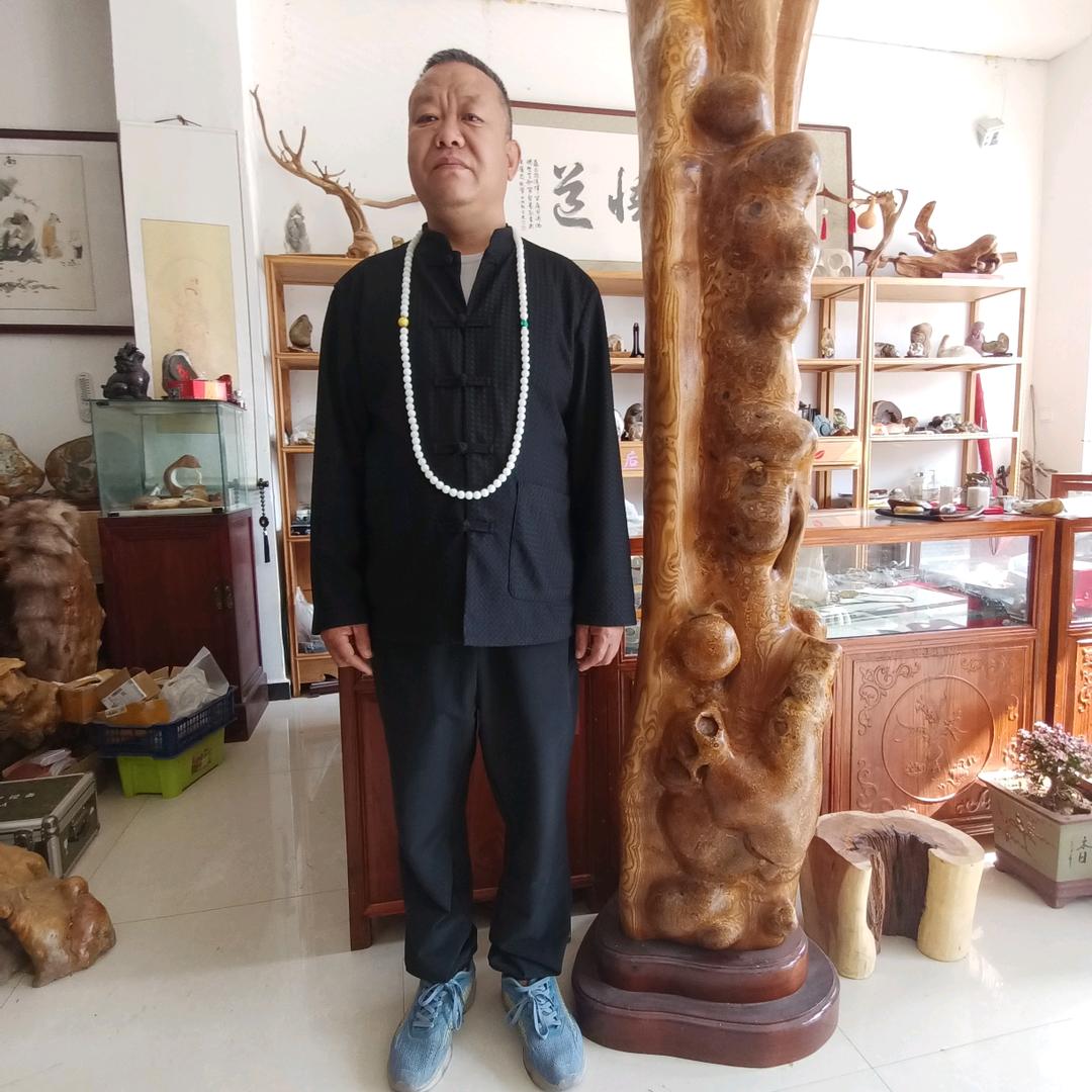 问卜山人(马海英)