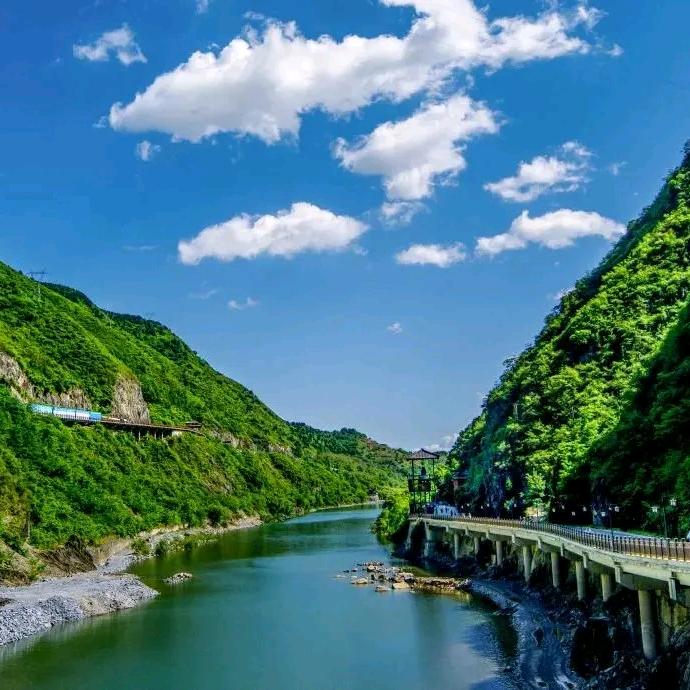 汉水小江南