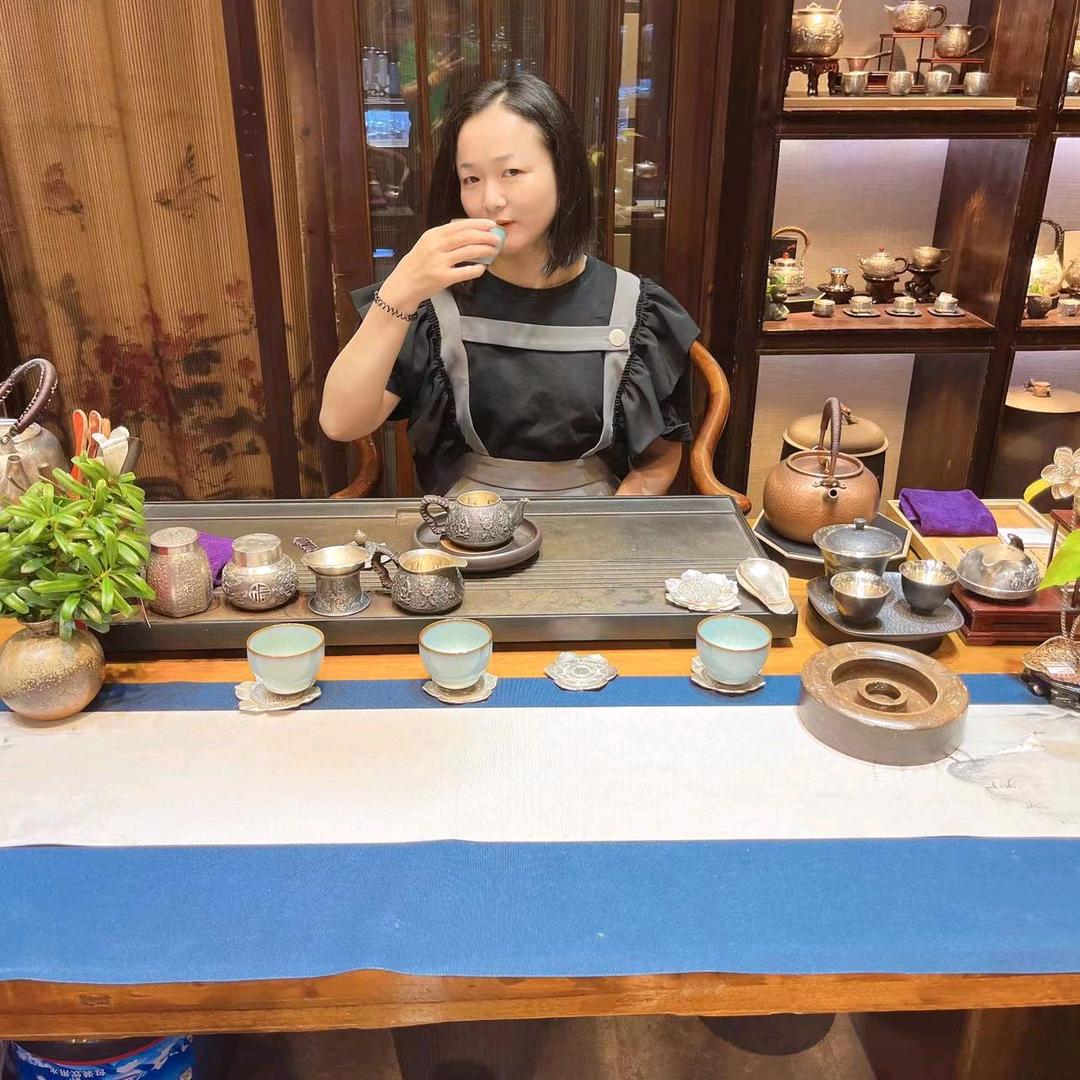 贺宏妈妈早上8:49