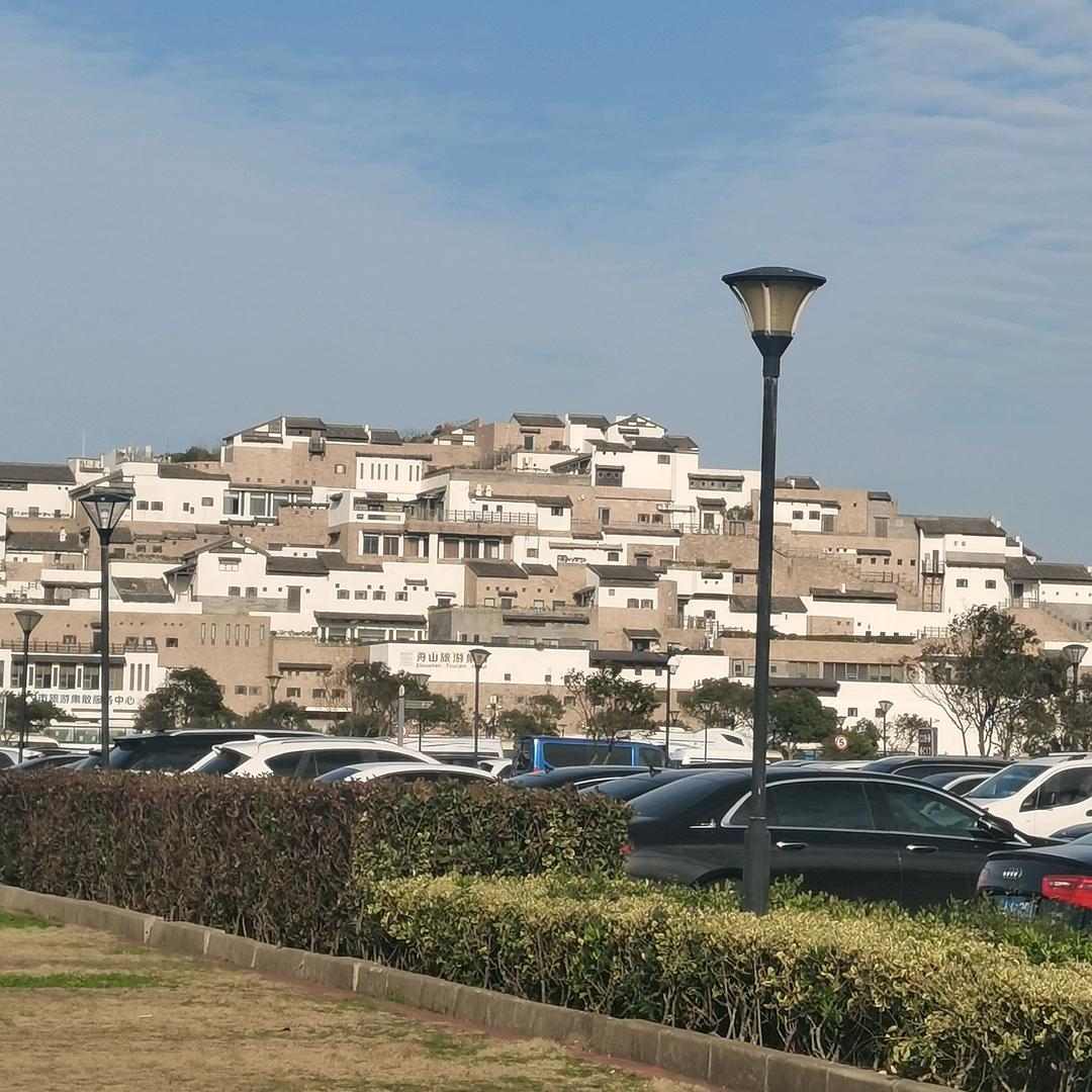 天 空丶