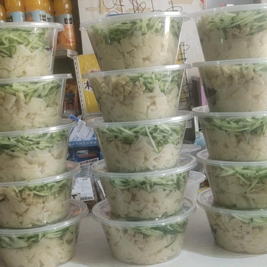 随享凉皮舌尖上的美味