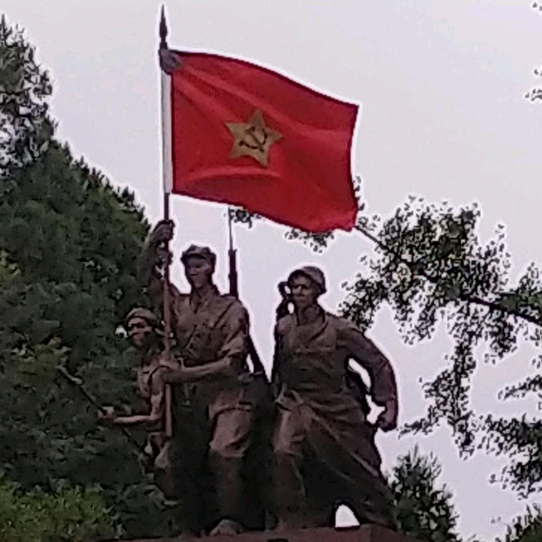 晴  朗