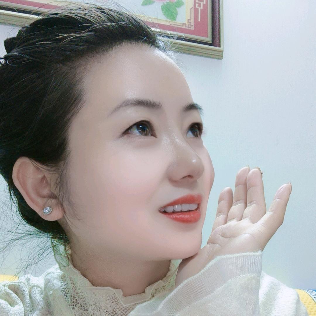 💝( •̥́ ˍ •̀)默💝