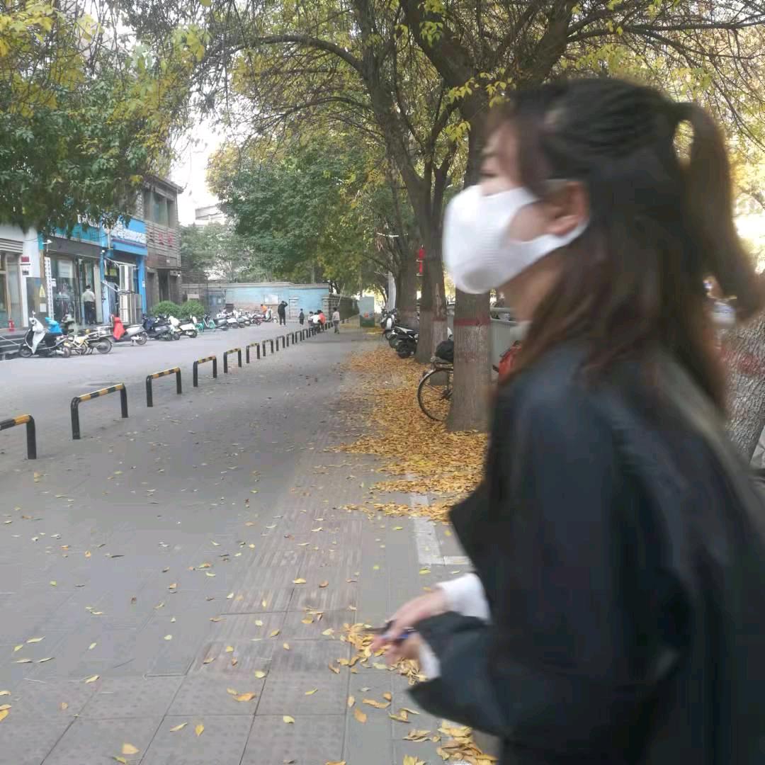 我爱奶茶和包子