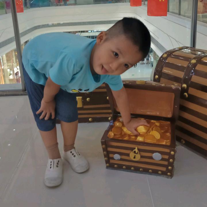 卿盛品