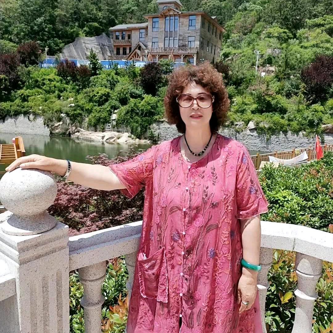 网红燕子奶奶