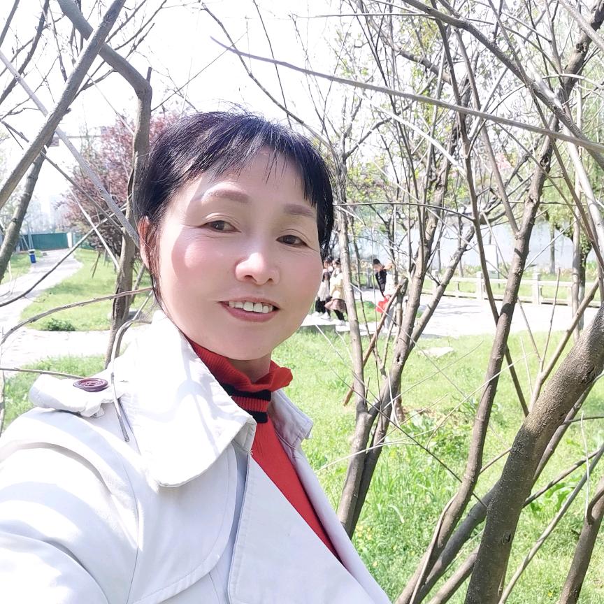 瞿春秀