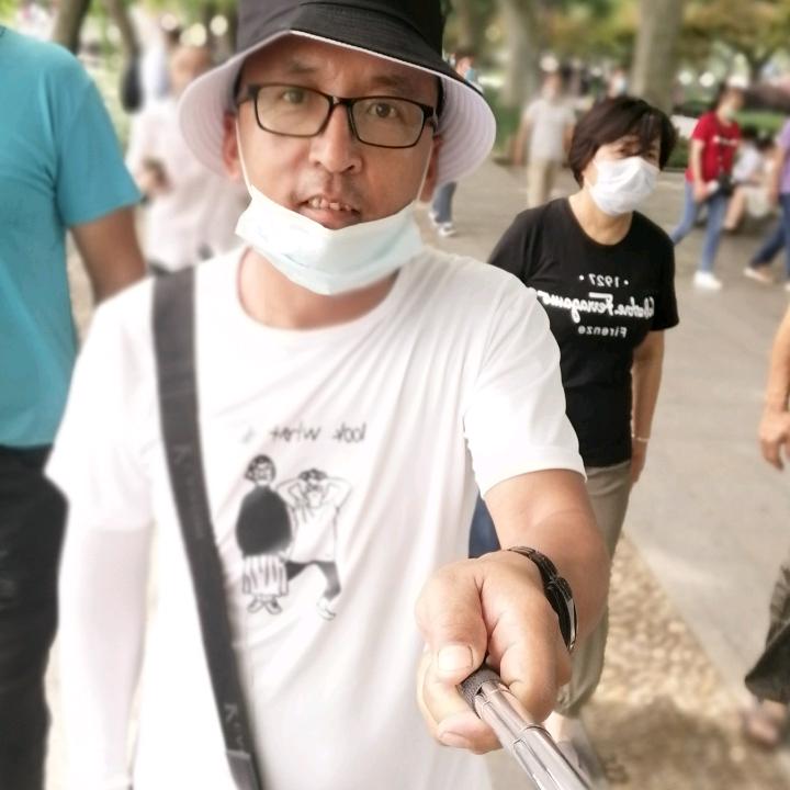 秦卓恒