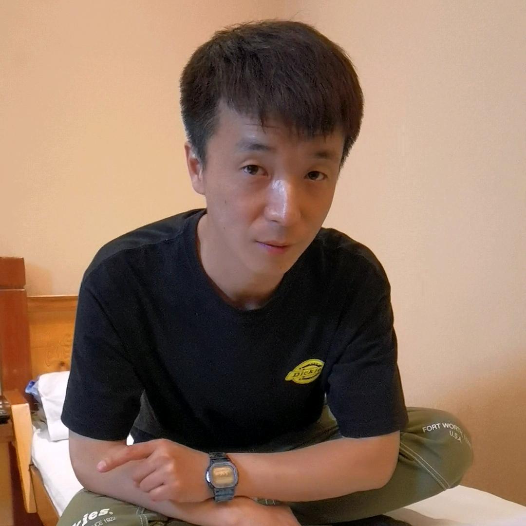 南哥只会吃