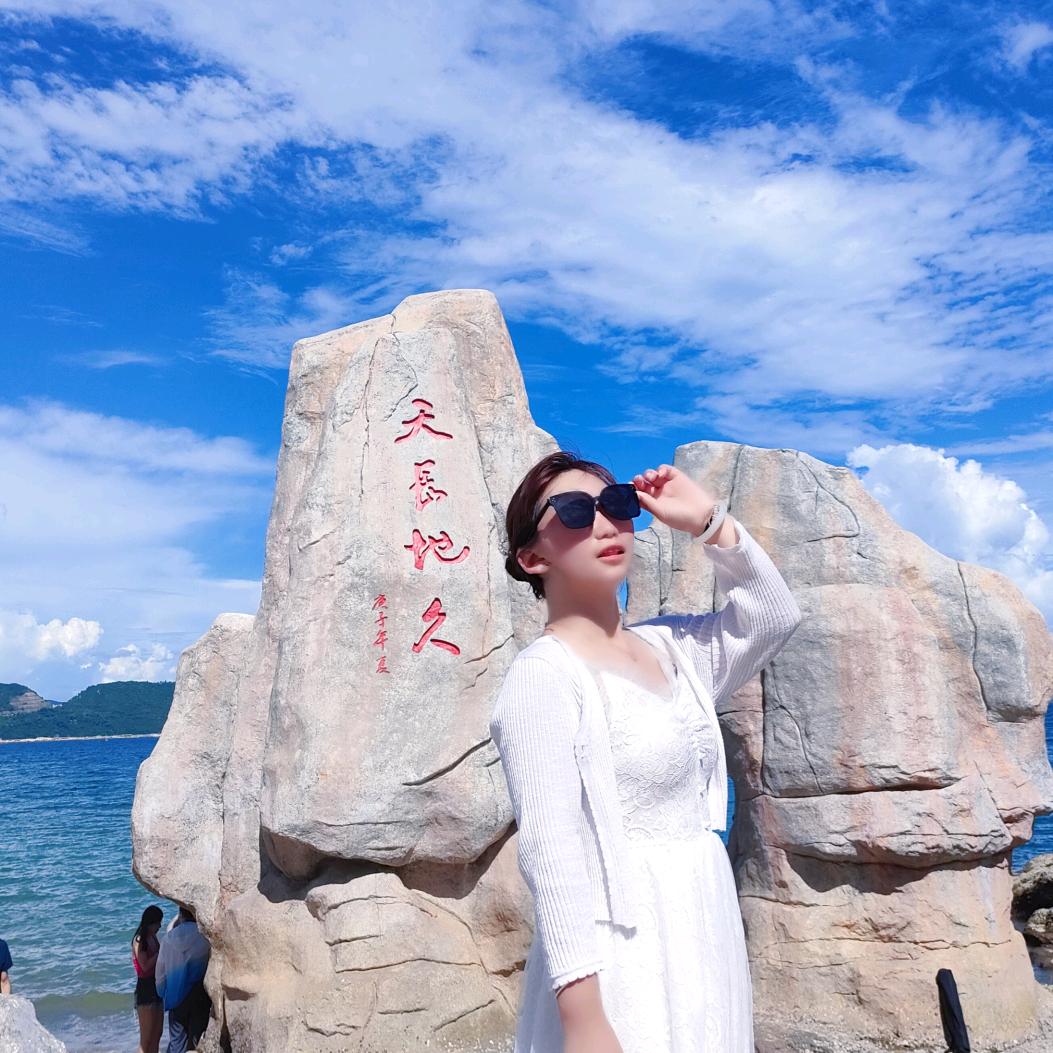 小李吃颗梨🍐