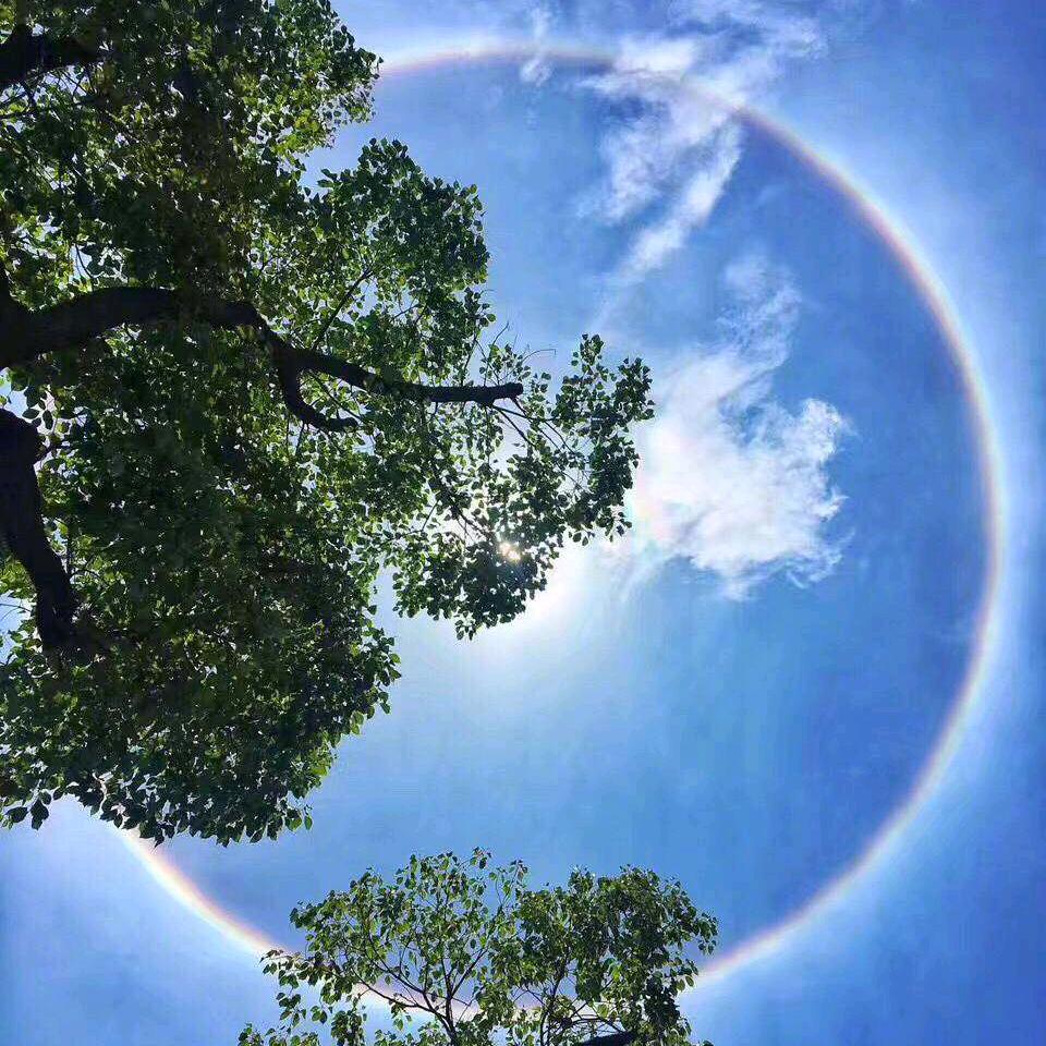 微笑也是一种坚强