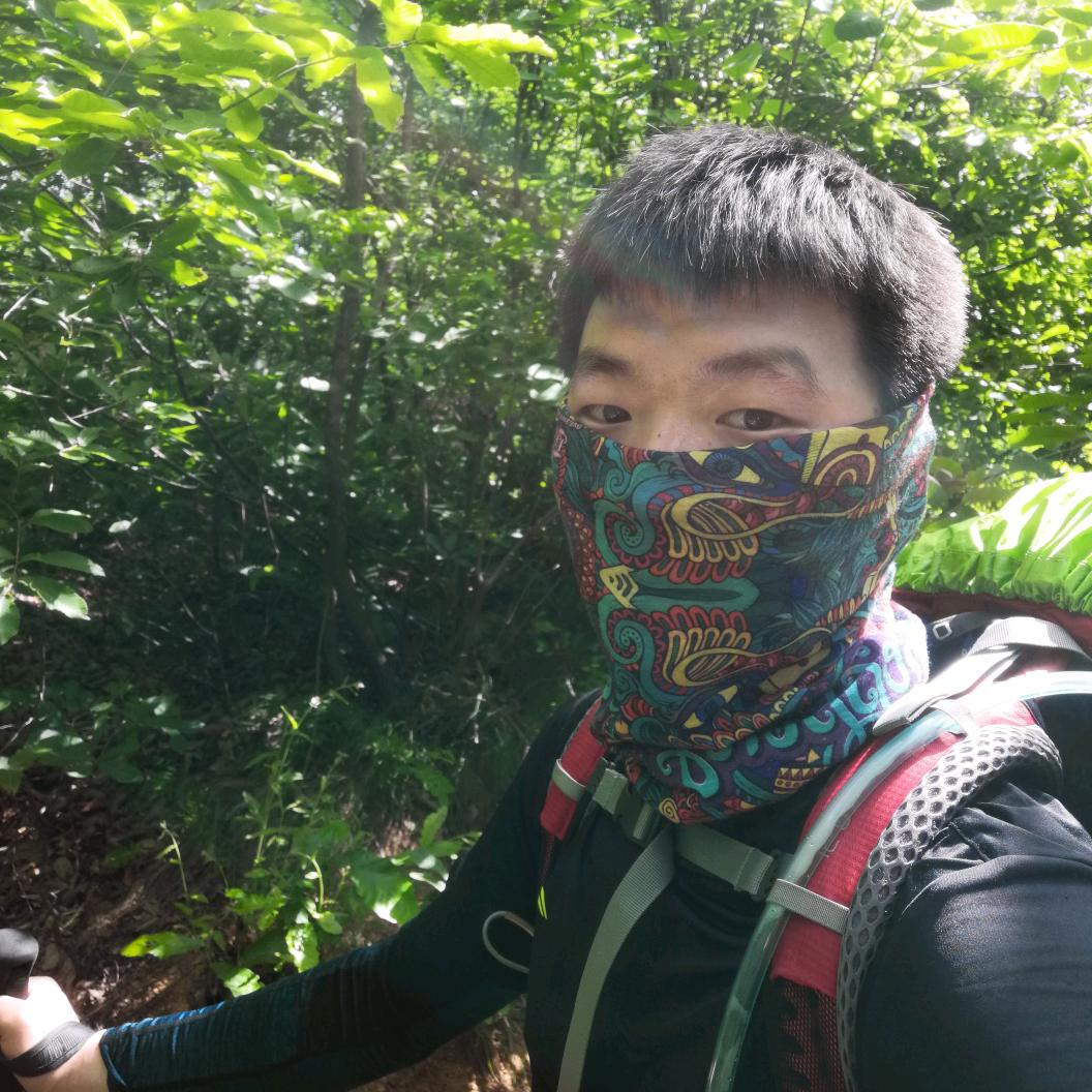 文岩是个帅小伙