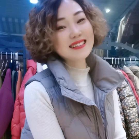 运波服饰