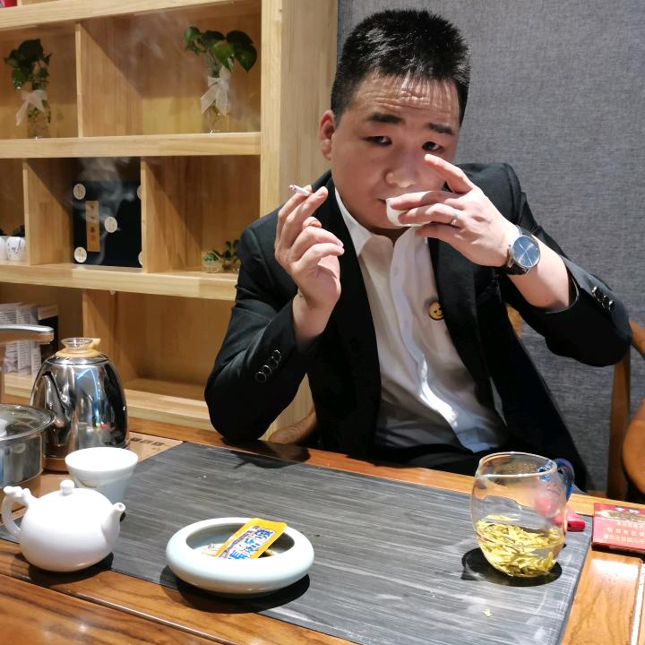 佛爷