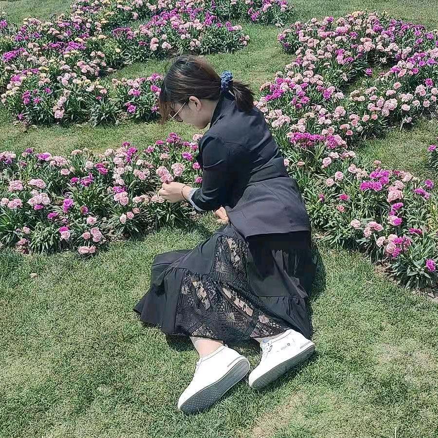 瑞